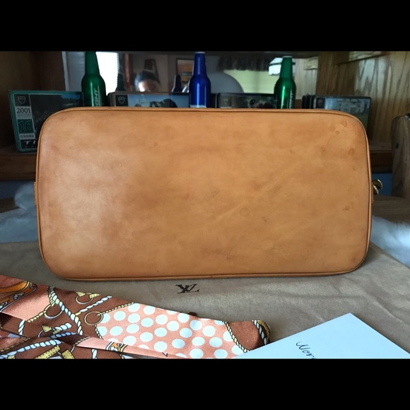 🌸SOLD🌸Authentic Louis Vuitton Alma Pm Monogram - Picture 5 of 8